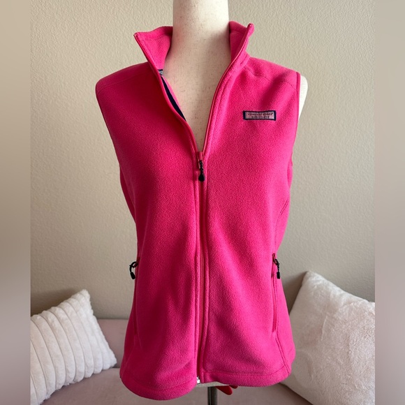 Vineyard Vines bright pink preppy flattering fleece zip-up vest women’s size S. - Picture 1 of 14